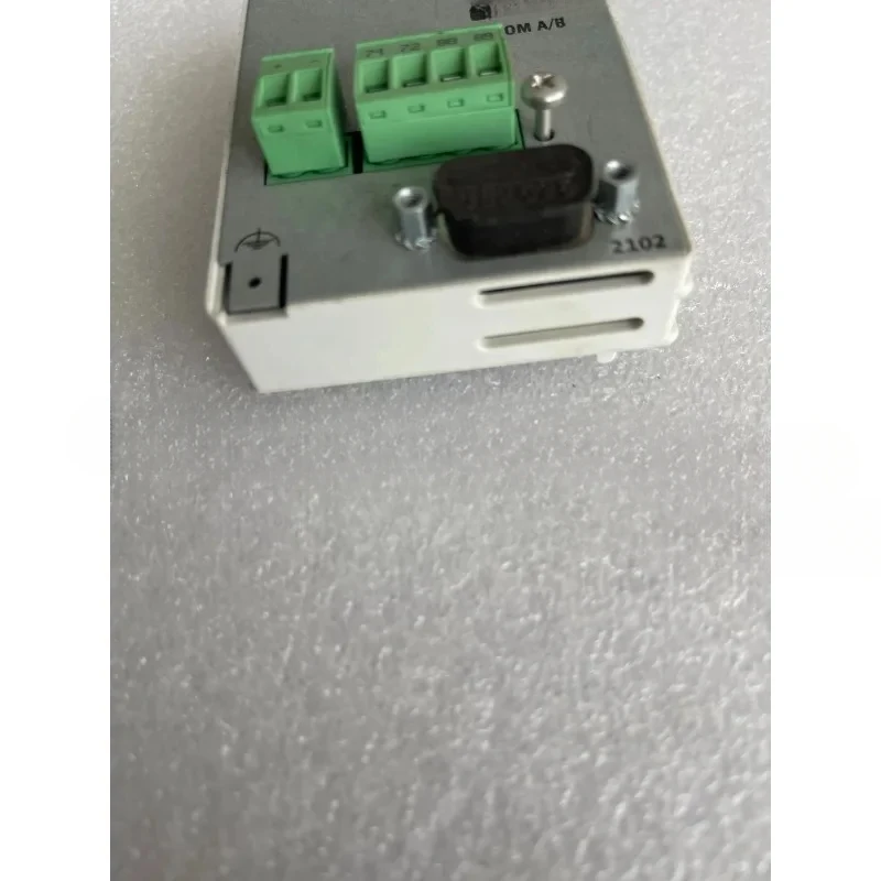 EMF2102 Типо: 2102 IBC V001 Usado Bueno En Condiciones