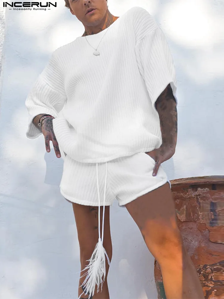 

2022 Fashion Men Sets Solid Color Streetwear O-neck Short Sleeve T Shirt & Shorts Two Pieces Sets Loose Men Casual Suits INCERUN