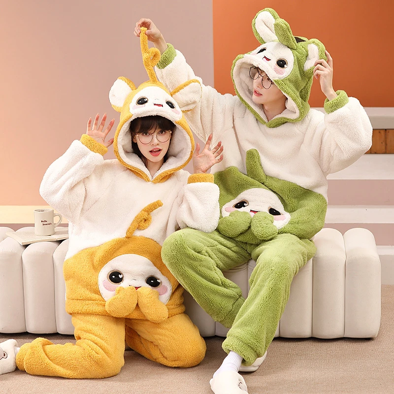 

QUHENG Flannel Cartoon Couple Pyjamas for Sets Winter Long Sleeved Coral Fleece Sleepwear Pajamas Suit Men Women Home Clothes