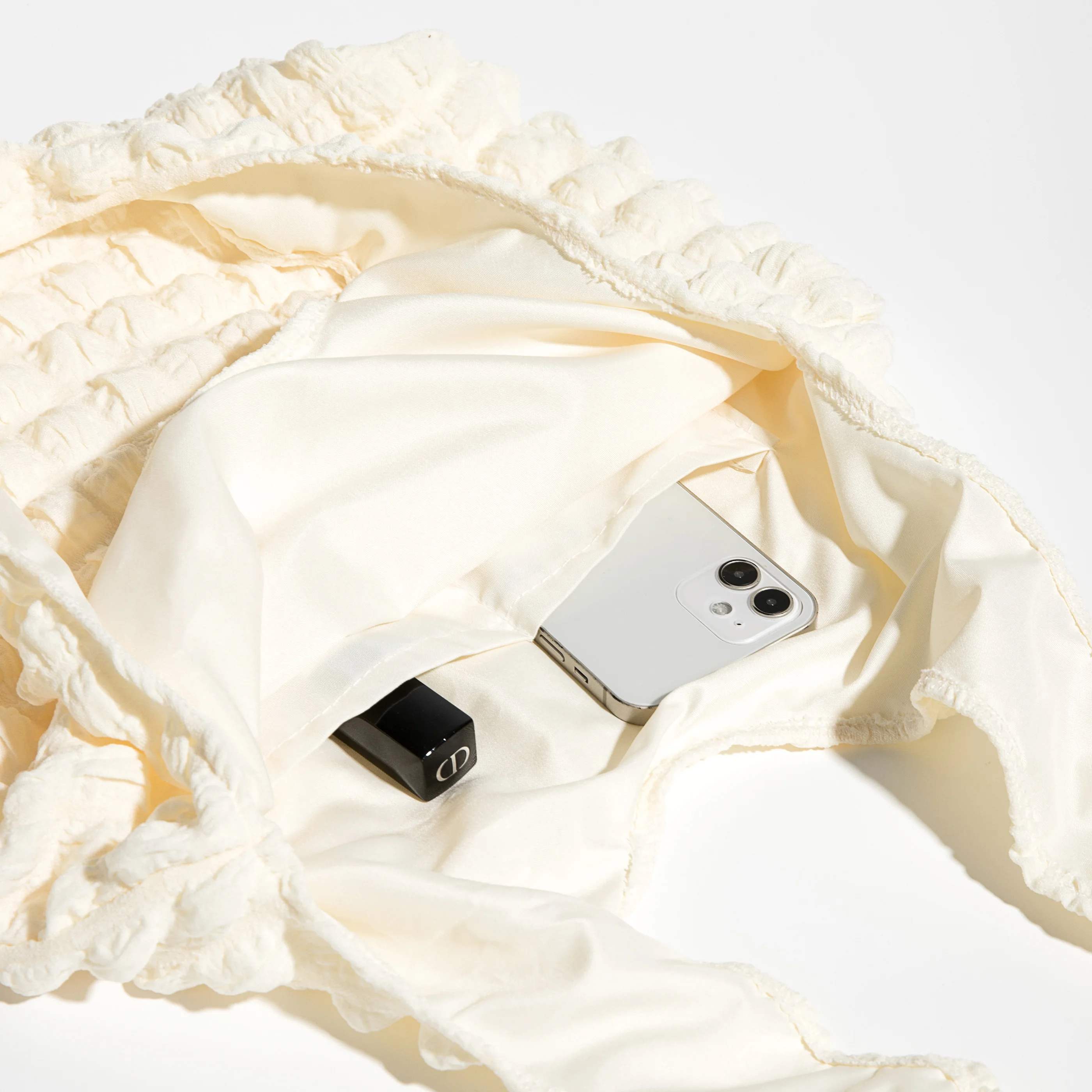 KOKOPEAS Beige Bubble Quilted Tote Bag for Women Stylish Korean Style Shopper Shoulder Purse Eco Friendly Reuable Casual Handbag