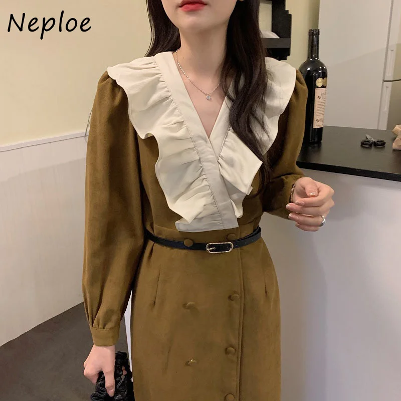 

Женское платье с V-образным вырезом и оборками, контрастных цветов