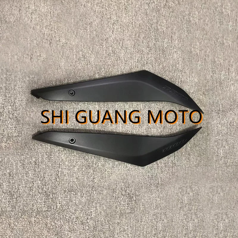 

Fit For GSXR1000 GSX-R1000 K17 L7 2017 2018 2019 2020 Black Motorcycle Fuel Tank Side Cover Panel Fairing Frame Trim Cowl Case