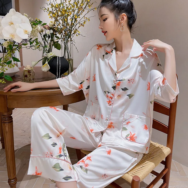 Pajamas Women's Suit 2023 Spring and Summer New Ice Silk Half Sleeve Trousers Cardigan Comfortable Loose Suitable for Daily Wear