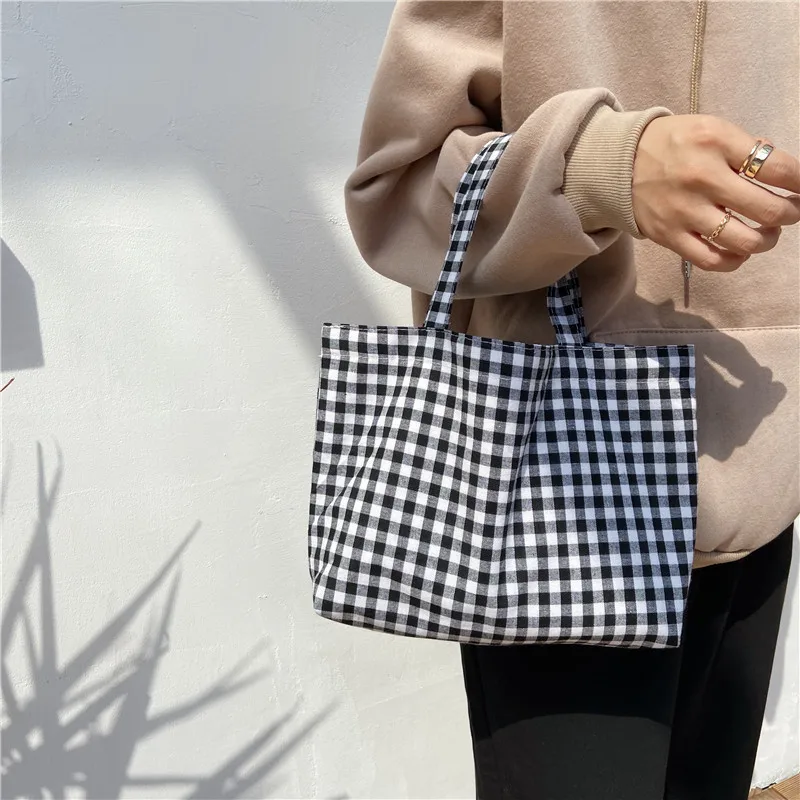 

2022 New Portable Lunch Bag Japanese Plaid Cotton Picnic Food Bag Women Simple Small Tote Korean Style Children Lunch Bags Kids