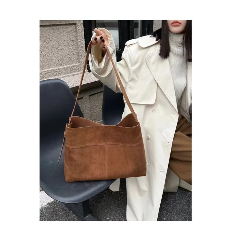 Зимняя новая матовая кожаная сумка большой вместимости женская элегантная через