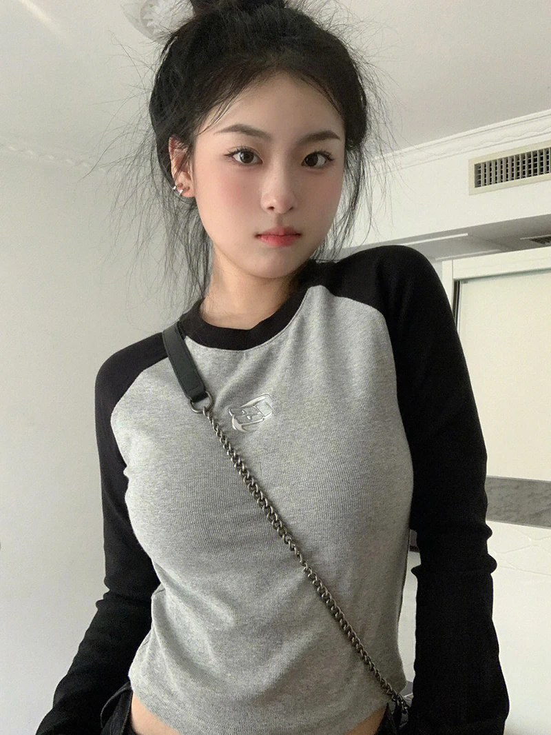 

Shirts for Women Vintage T Shirts O-neck Long Sleeve Contrast Color Tees Tunic Chic Casual Summer Y2k Crop Tops 2023 Ropa Mujer