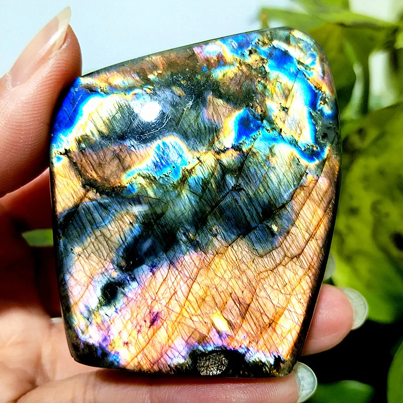 

Лабрадорит EBET, кристалл