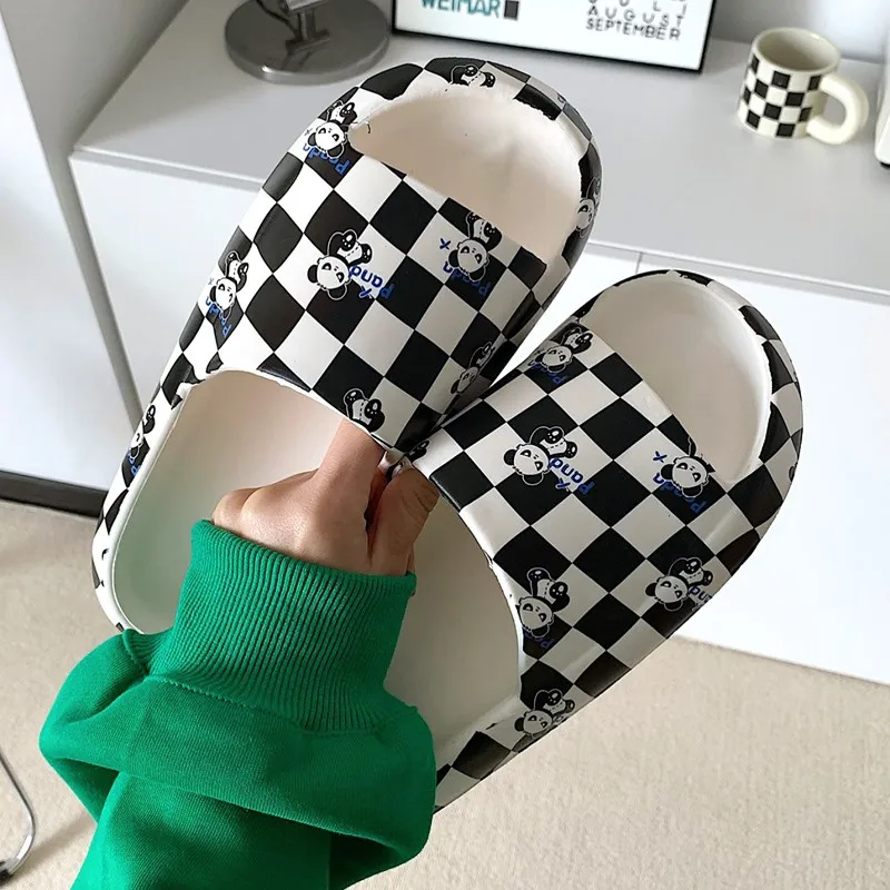 

Summer Slippers Women Men Checkered Cartoon Panda Sandals Beach Slides Flip Flops Thick Soled Boys Girls Unisex Bathroom Shoes