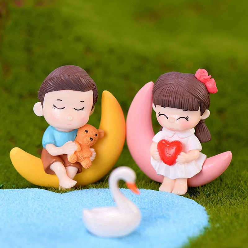 

2pcs Moon Couple PVC Romantic Figurines Craft Decorative Ornaments For Bonsai Home Table Miniatures Garden Decoration