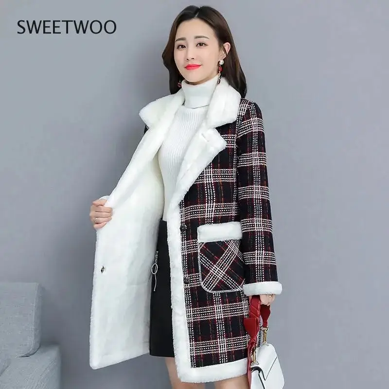 Women's Faux Woolen Coat 2022 New Fashion Plaid Plus Velvet Warm Cotton Mid Long Outerwear Ladies Imitation Lamb Slim Contracted