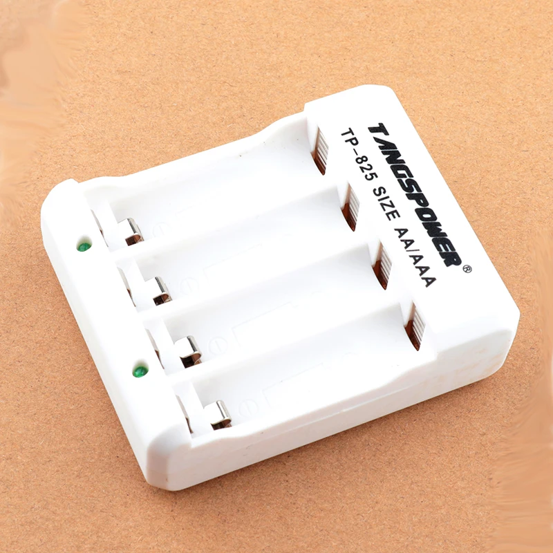 

USB NiMH Charger AA AAA Battery Universal Charger Adapter 4 Slots /1.5V Safety Fast Smart Rechargeable Battery Chargers