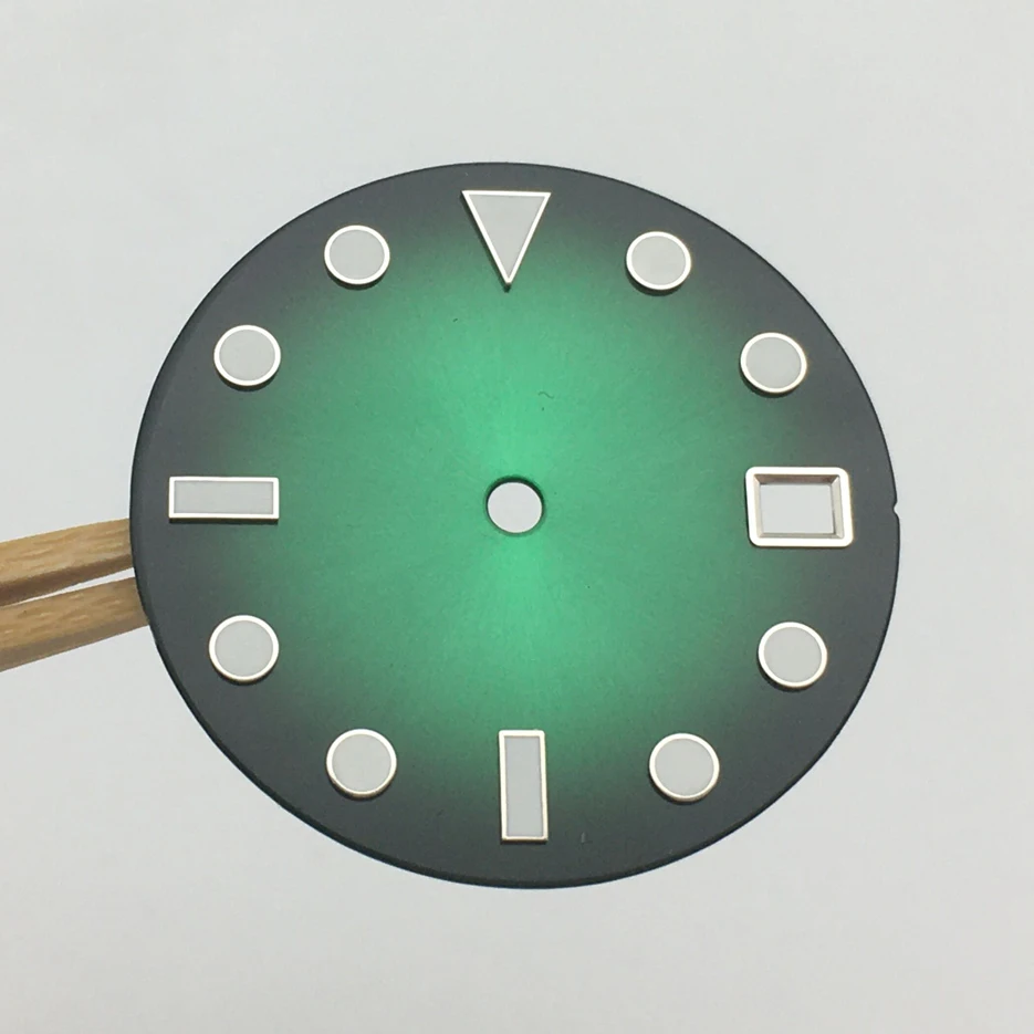 No Logo The LOGO-free 28.5mm Watch Dial Replaces The Modified Dial Luminous and Literally for NH35A Movement Watch Accessories