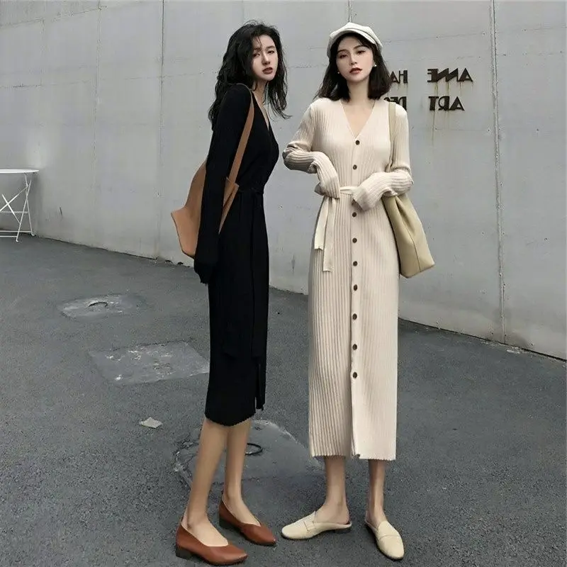 

New Autumn and Winter Women's Elegant Casual Knitted Ribbed Dress Button Long-sleeved Cardigan V Neck Sexy&Club Party Dress B41