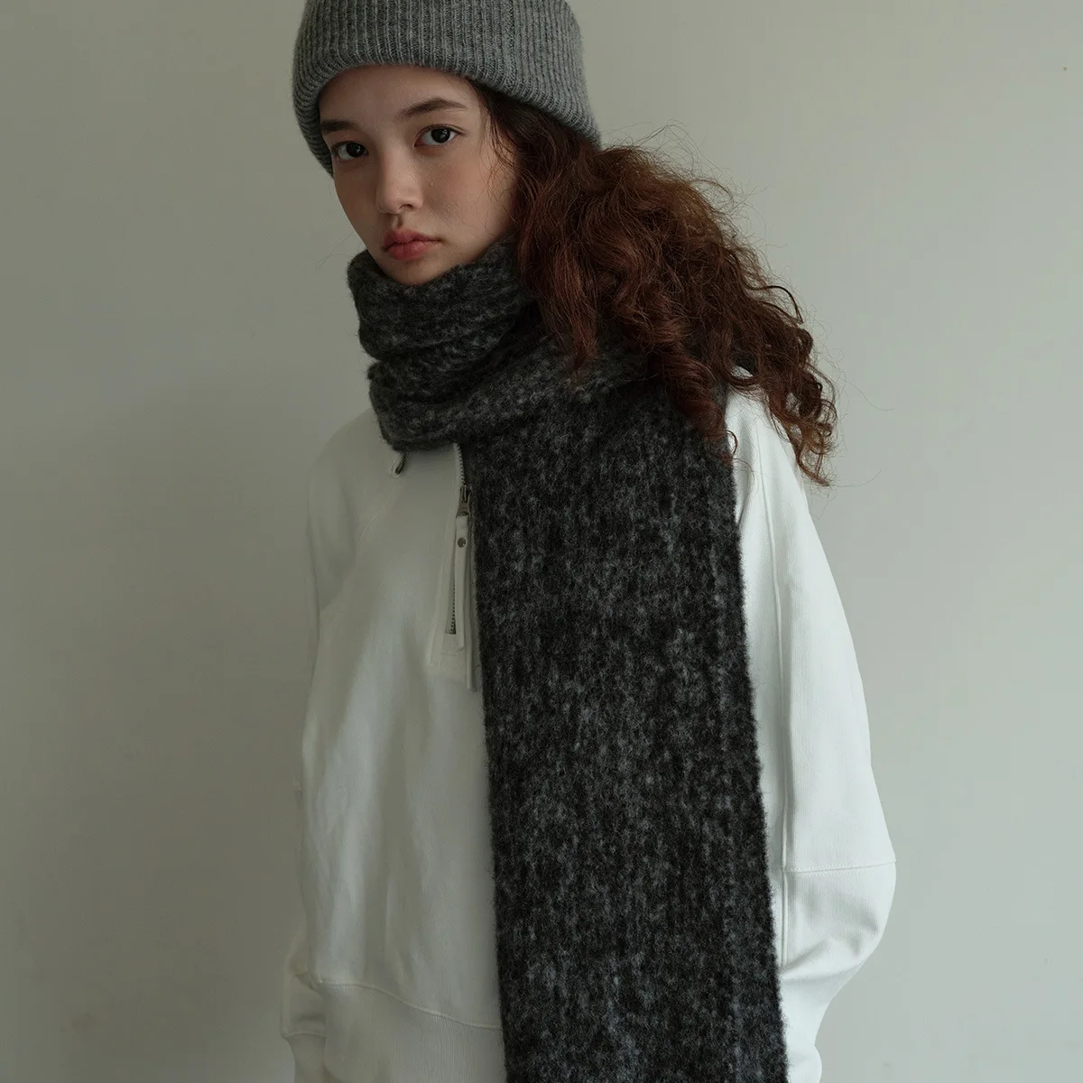 UMI MAO 40% Шерстяной шарф из смеси корейского дизайнера черный серый цветной для