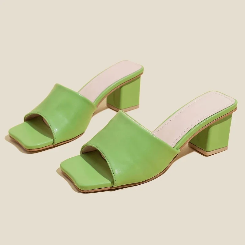 

2022 Summer Casual Ladies Slippers Flat Square Toe Muller Sandals High Quality PU Square Heels Solid Color Sexy Women's Slippers