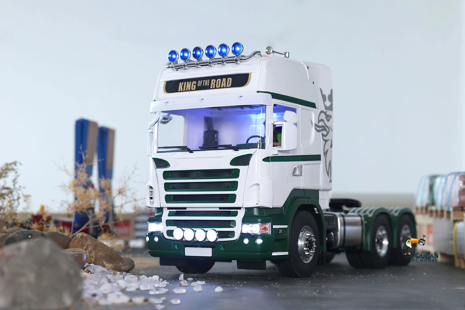 

Радиоуправляемый трактор LESU 1/14 DIY, грузовик с дистанционным управлением 6x6, окрашенные автомобили, собранная модель для Tamiyaya RTR с контроллером Toucanhobby, игрушки Thzh1485