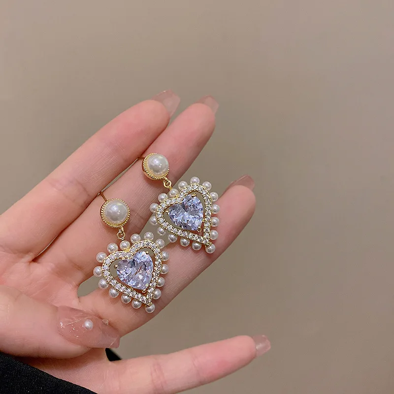 

Korean Chic Simple Casual Luxury Bling Crystal Heart Dangle Earrings Party Jewelry