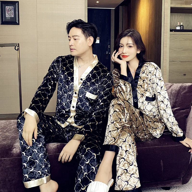 High quality lovers pajamas lady's suit velvet pajamas moon printed leisure household to take men's luxury