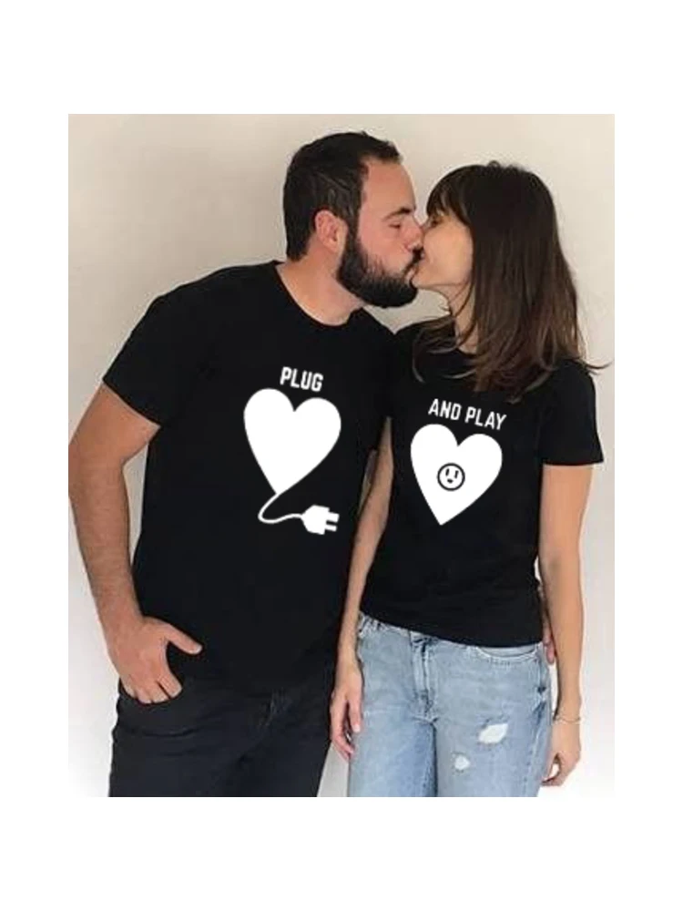 Одежда для жены и мужа Футболка с надписью Love Plug and Play пары Корейские футболки