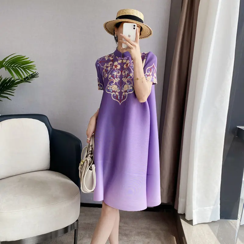 

Fold Dress Female 2022 Summer New Style Short O Neck Casual Short -sleeved A -line retro high -end foreign style dress female
