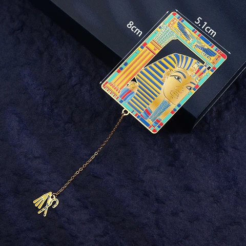 Металлическая подвесная закладка с египетской живописью