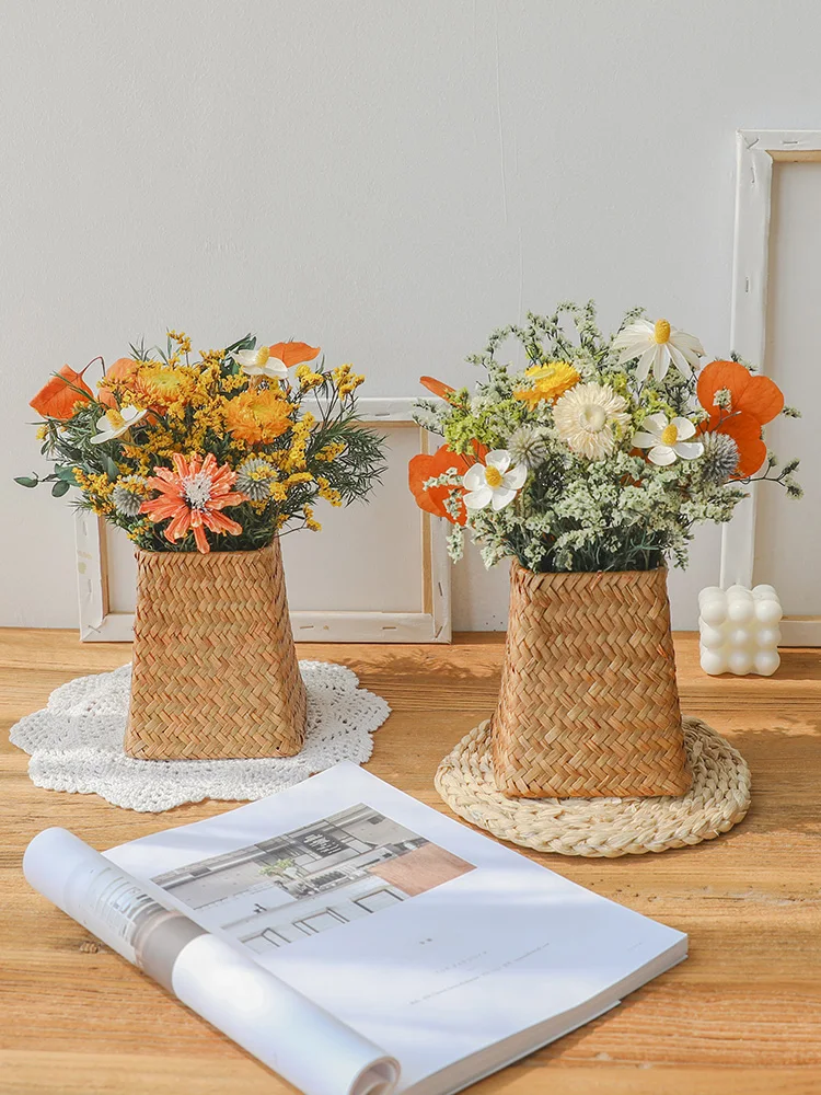 

Eternal Life Natural Air-Dried Flowers Bouquet Apple Leaves Purple Roland Mixed Bouquet Chinese Home decoration pieces