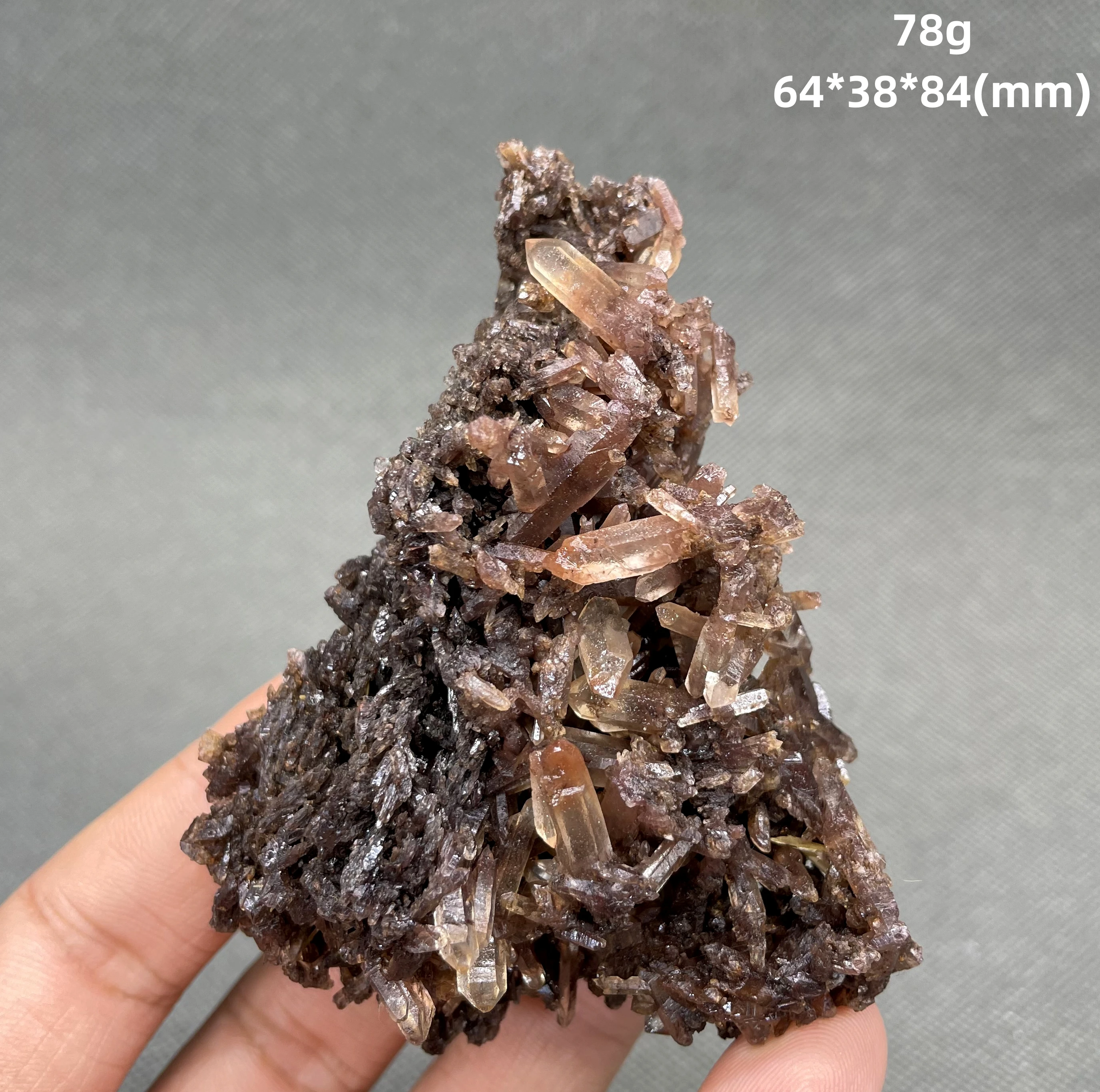 Бразильские красные кварцевые кристаллы  QIANCHUAN