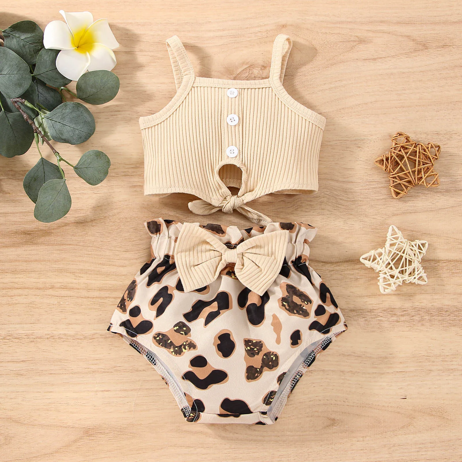 

Little Girls Clothing Sets Infant Girls Sleeveless Ribbed Vest Tops And Bowknot Leopard Prints Shorts Baby Shower Dress Girl