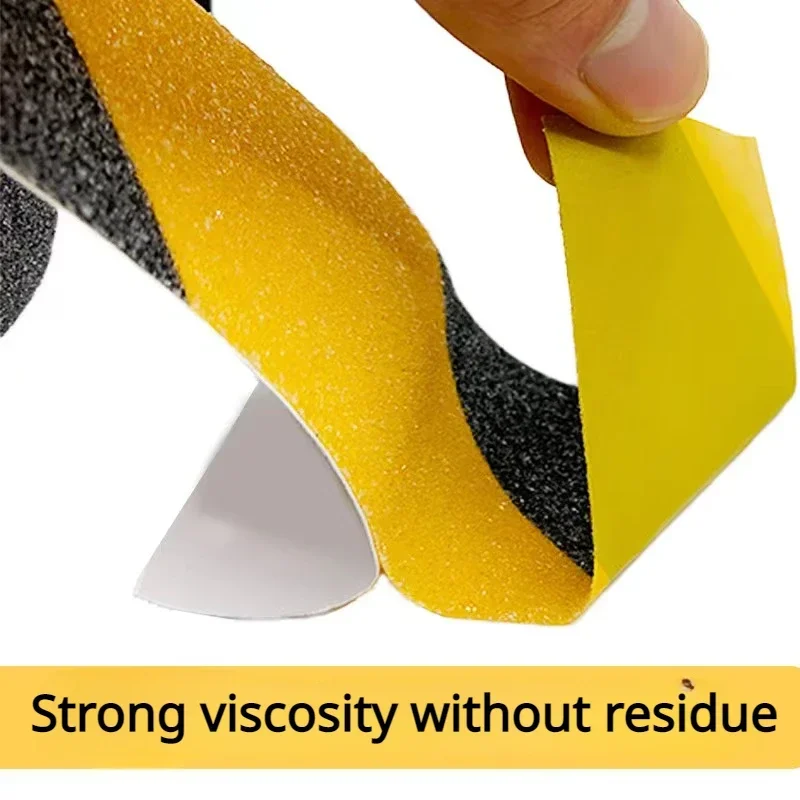 Водонепроницаемая клейкая лента 25 мм x 5 м для лестниц и пола нескользящая с