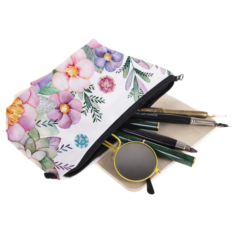 

Pretty Flower Cosmetic Bags Waterproof Large Capacity Storage Bag Cosmetic Key Card Holder Woman Outdoor Makeup Bag