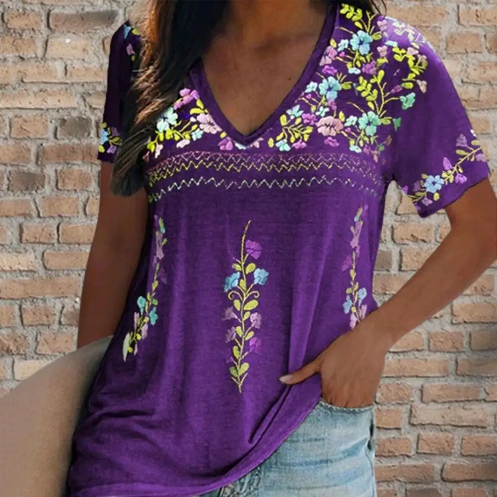 Unique Tee Shirt V-neck Breathable Female Top Bohe Flower Pattern Tunic T-shirt Top