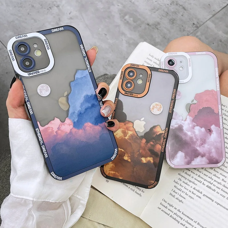 

Retro Moon Night Cloud Phone Case For iPhone 13 12 11 Pro Max 11 12 XR XS Max 7 8 Plus X Shockproof Lens Protection Soft Cover