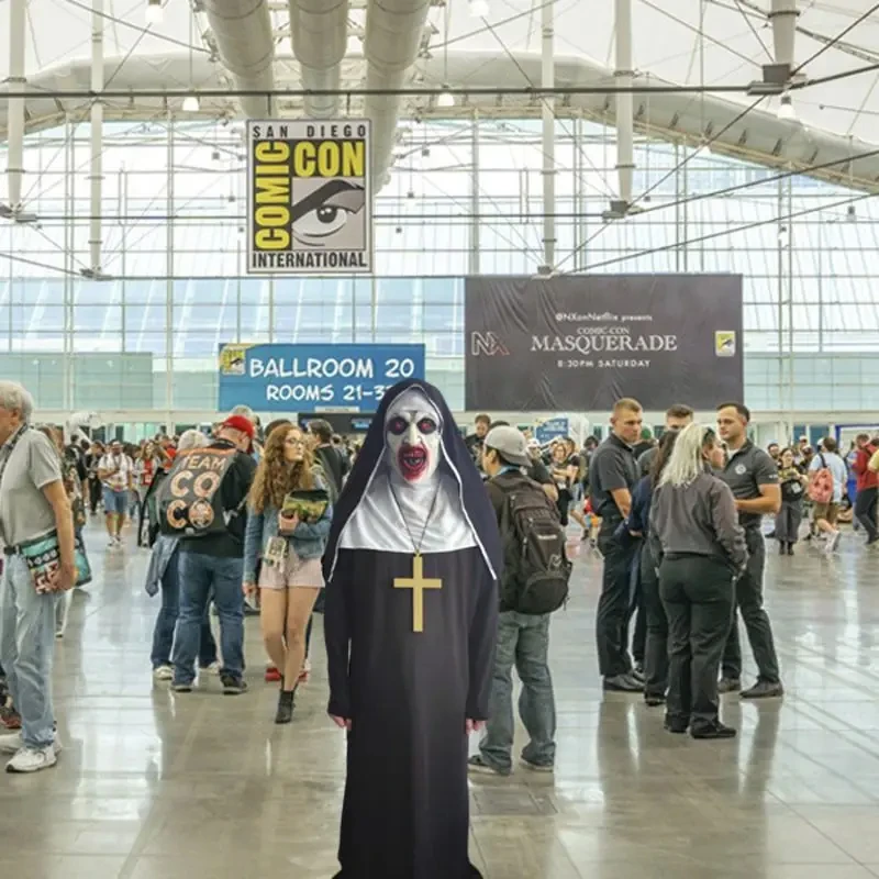 Ужасная маска монахини с головным платком латексная страшная на всю голову