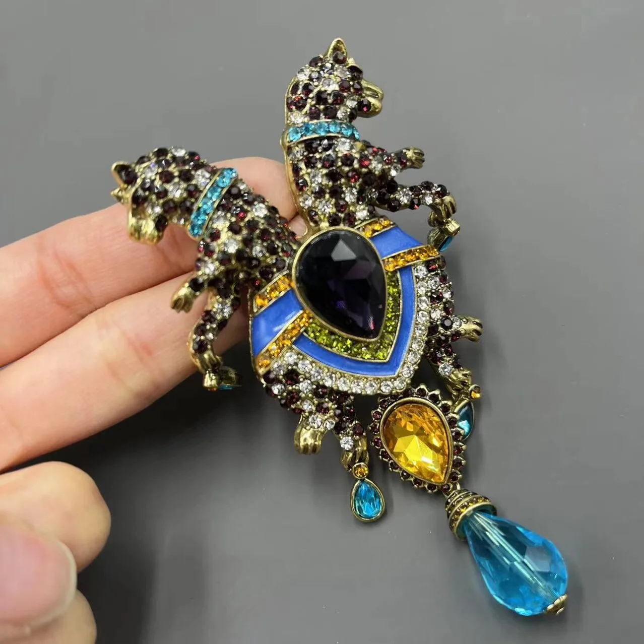 

Ювелирные изделия из сплава и стекла, роскошная брошь в виде леопарда с полным алмазом, Женские Ювелирные изделия