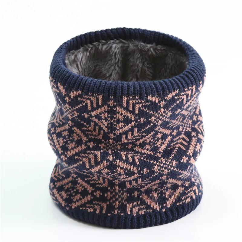 Вязаный теплый шарф-кольцо