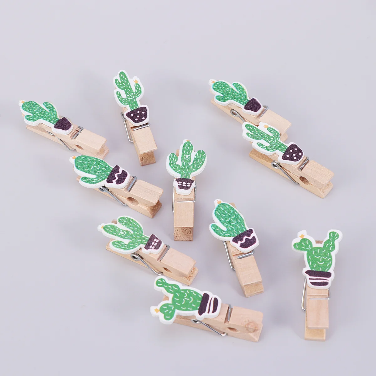 

10pcs Photo Clip Cactus Wood Creative Photo Clip for Birthday