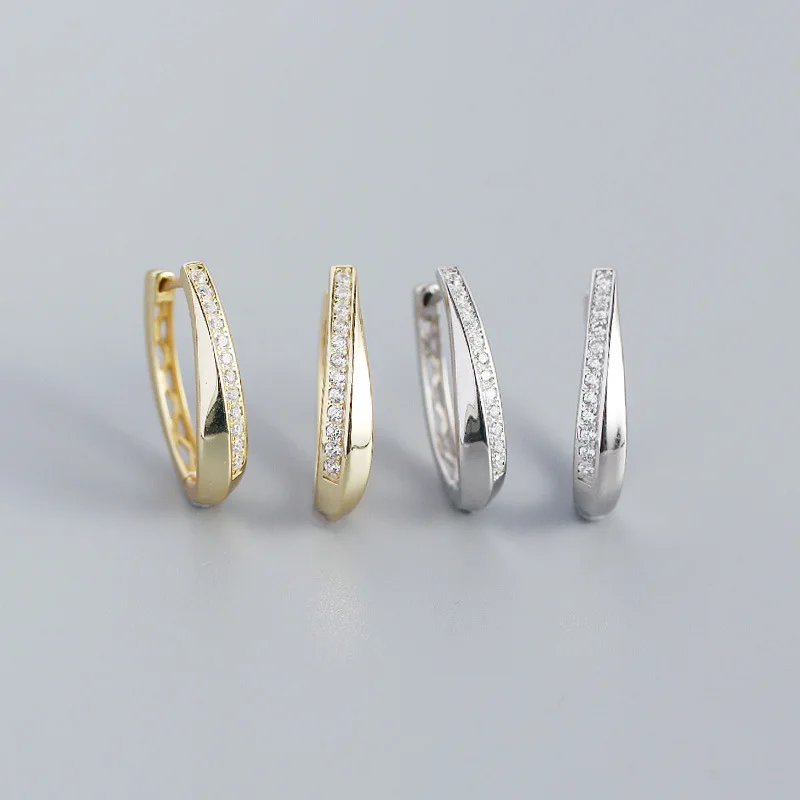 

Женские серьги-гвоздики из серебра 925 пробы с U-образной пряжкой