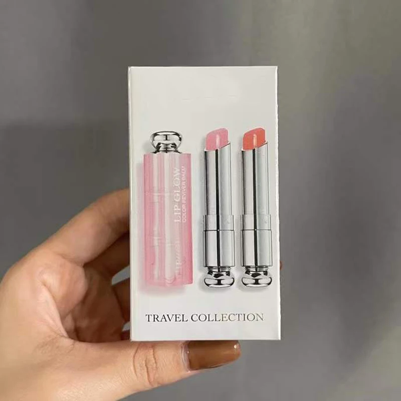 

Новая запечатанная помада для макияжа губ от известного бренда