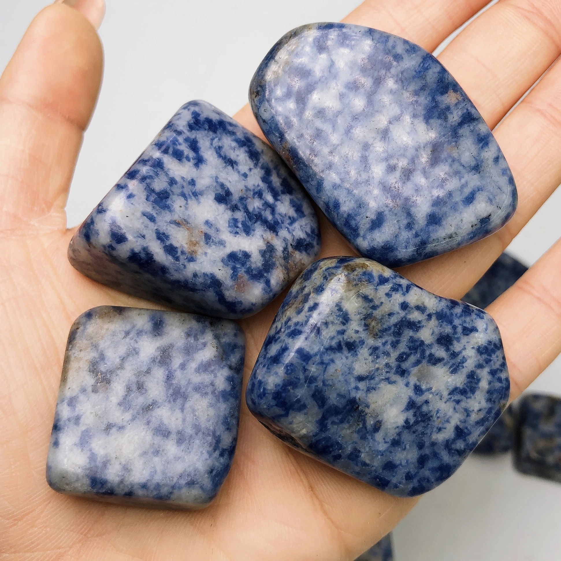 

Хрустальный пальмовый камень фэншуй