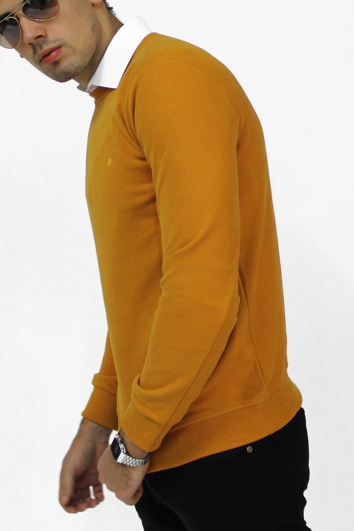

Mustard Crew Neck Mens Sweatshirt