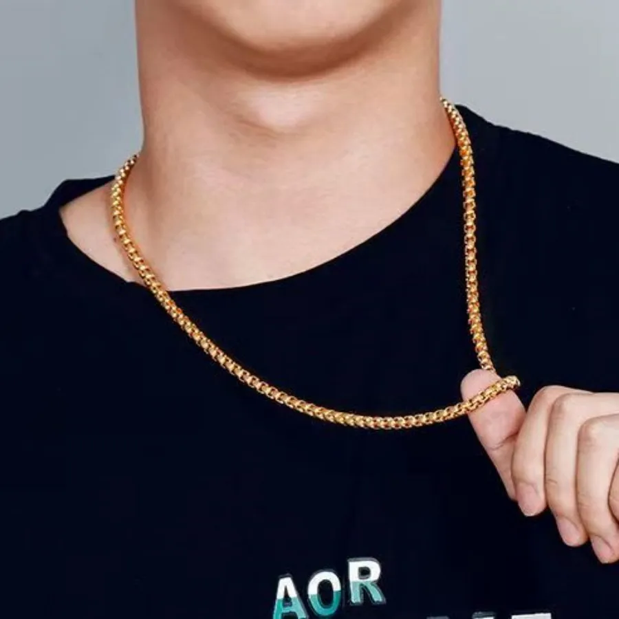 Комплект ювелирных изделий из серебра 925 пробы с искусственными камнями