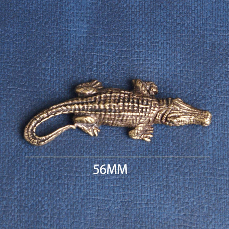 Античный бронзовый маленький статуя крокодила домашние украшения Ретро Медные