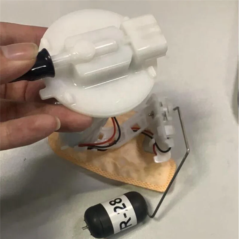 16700-KZV-J02 топливный насос в сборе для Honda NBC110 CUB110 подающий модуль бензинового