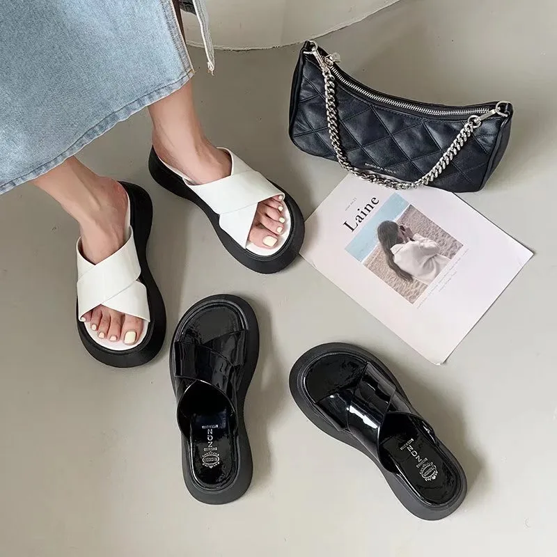 

Шлепанцы женские на средней платформе, ПУ кожа, перекрестная шнуровка, римские тапки, повседневная обувь на плоской подошве, лето 2022