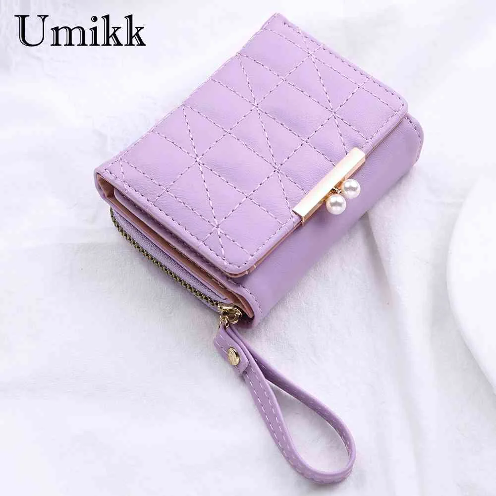 

Новинка, Модный женский кошелек из искусственной кожи, короткие женские кошельки с несколькими карманами для карт, студенческий Мягкий складной кошелек на молнии с вышивкой