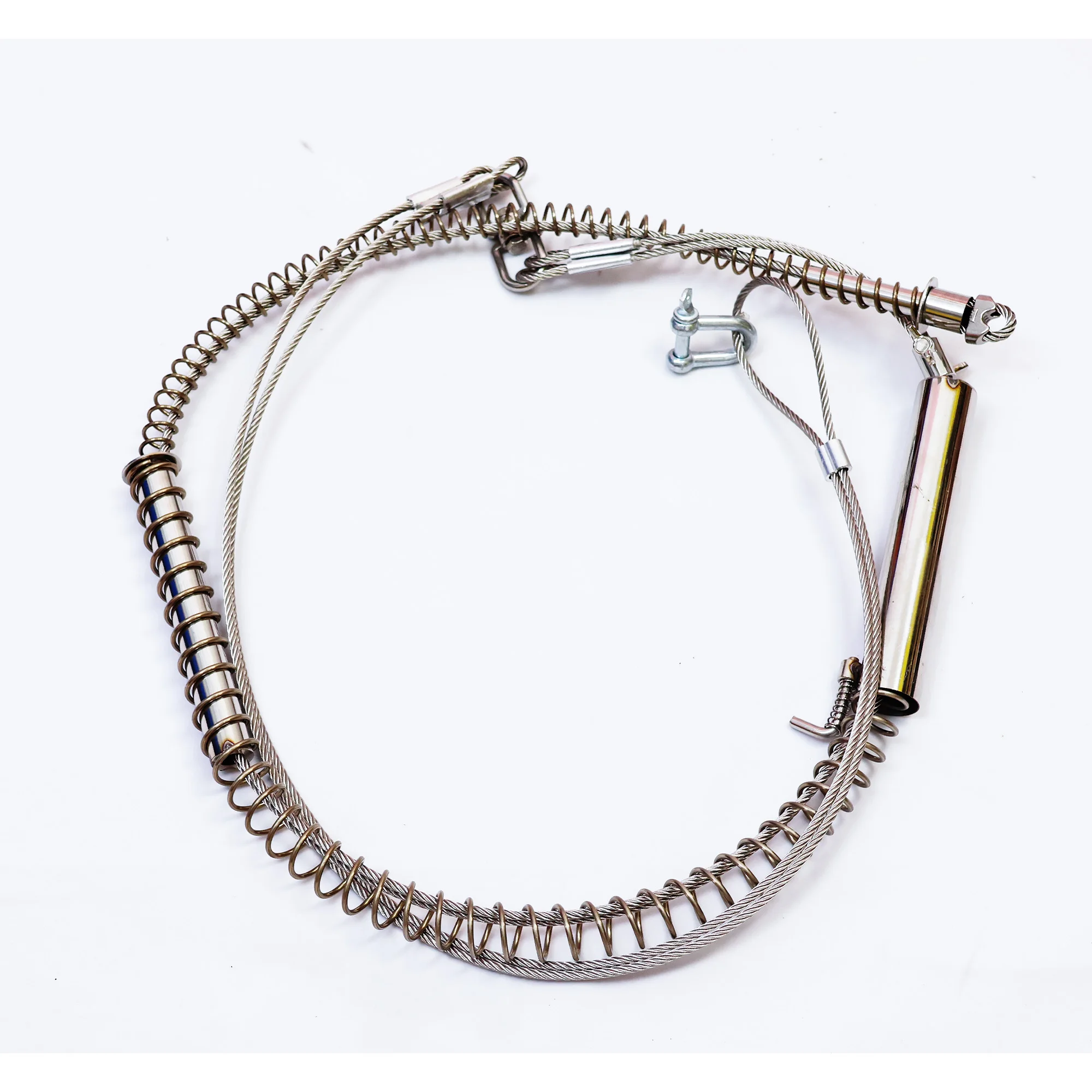 

Стальная ловушка для диких животных