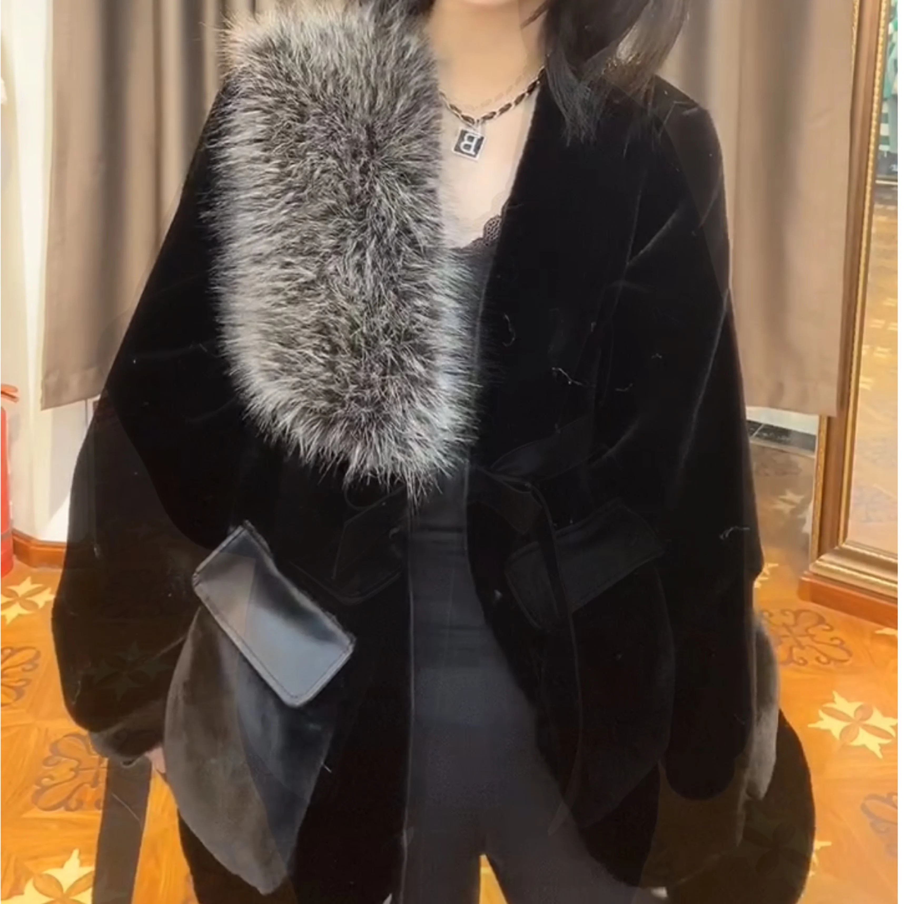 European Fur Long Sleeve Women 2022 Winter Coats Fashion Toka Double Face Wool Leather Warm Mid-Length Casual Faux Fur Jacket