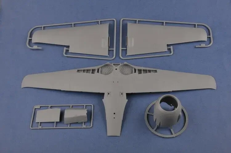 Hobbyboss 1/18 81802 Комплект модели Focke-Wulf FW190A-5