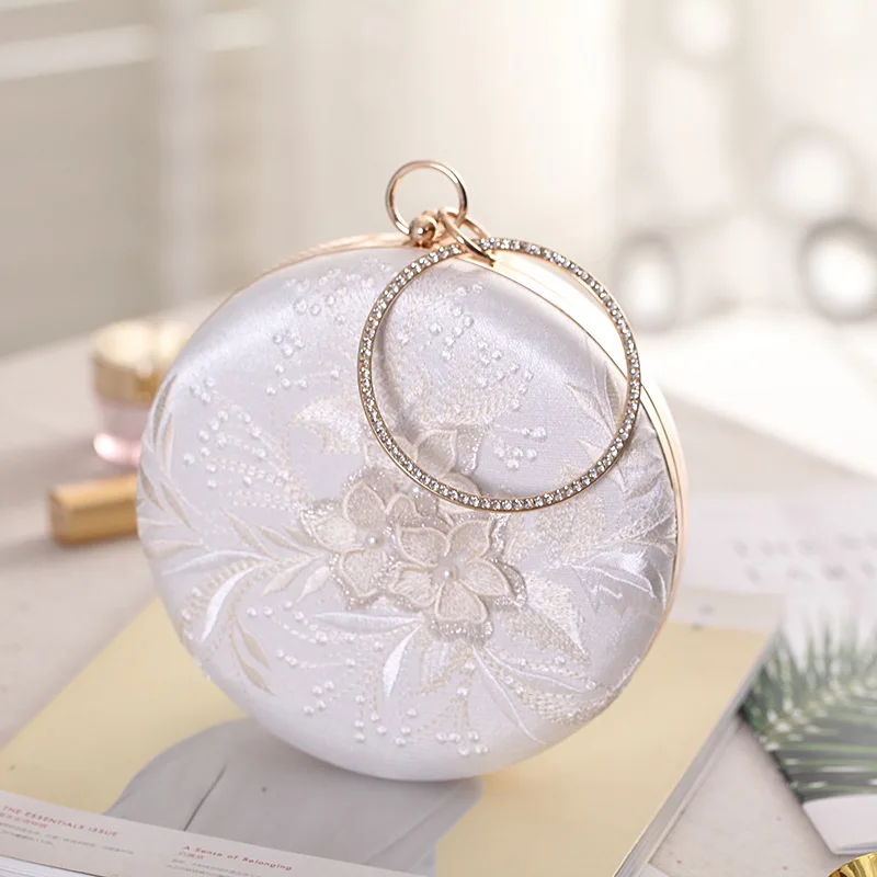 

Chinese Vintage Lace Appliques Circular Evening Bag Women Metal Ring Tote Elegant European Wedding Party Clutches Shoulder Bag