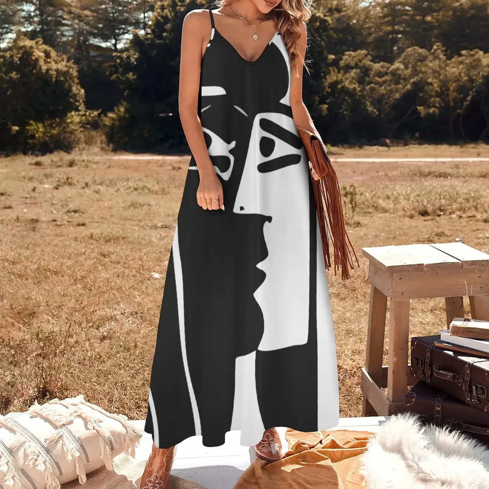 Черно-белые лица VectorArt. Платье без рукавов одежда для торжества платье выпускного